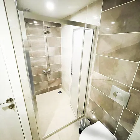 Dnc Rezidance Hotel Izmir